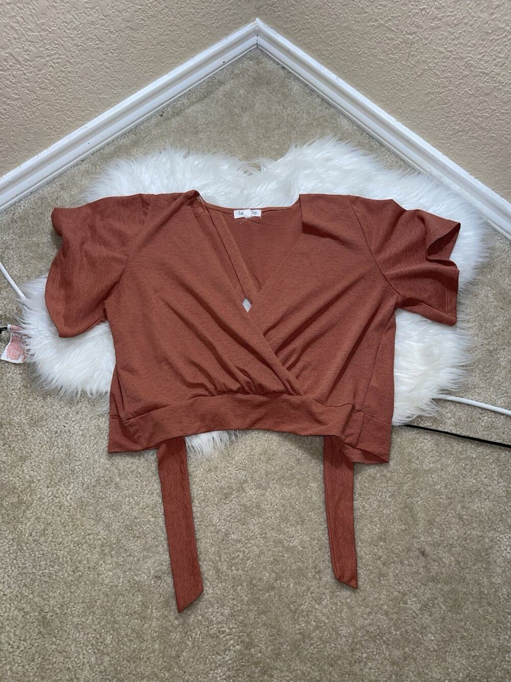 Love + Joy Women’s Coral Pink V Neck Blouse with Tie Back Size Medium
